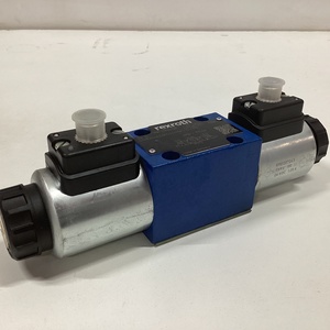 Válvulas de control direccional de solenoide hidráulico R901257360 4WE6W6X/EG24N9K72L=AN 4WE6 24V para Cetop 3 - Product Image 3