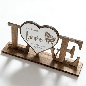 Cadeau de la Saint-Valentin, ornement en bois personnalisable, cadeau commémoratif d'anniversaire pour couple, artisanat en bois, support d'affichage en forme de cœur - Product Image 4