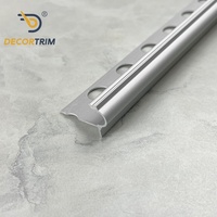 DECORTTRIM Profilé d'escalier en aluminium antidérapant pour la transition entre carrelage et bois