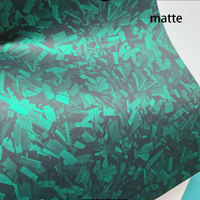 Grüne Glänzende PET/PVC 9D Geschmiedete Carbonfolie für Autokarosserie, Selbstheilend mit Luftkanälen, Matt Satin Motorrad-Aufkleber