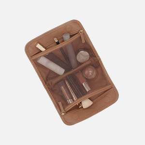 Pochette de beauté en maille PU, design best-seller, idéale pour organiser vos cosmétiques, votre technologie ou vos petits essentiels en voyage. - Product Image 5