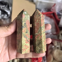 Nouveautés : Artisanat en pierres semi-précieuses – Tour de cristal d'Unakite vert naturel à vendre