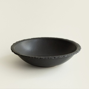 Service de vaisselle en céramique texturée noir mat - Bols et assiettes modernes et minimalistes pour la maison, le restaurant, l'hôtel, cadeau de mariage - Product Image 6