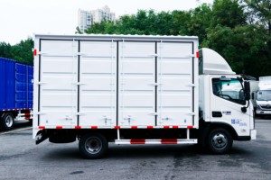 Foton Camión de 5 toneladas Entrega eléctrica Van Ollin EL Pro Camión ligero con cuerpo de caja personalizado Vehículo de nueva energía - Product Image 3