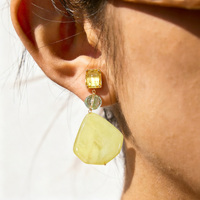 Boucles d'oreilles clous audacieuses en résine jaune citron vif plaqué or 18 carats pour femme, accessoires de mode tendance pour l'été