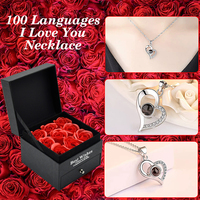 Valentinstag 9 Künstliche Rosen Konservierte Blumen mit Ich Liebe Dich Halskette in Schmuckbox für Frauen