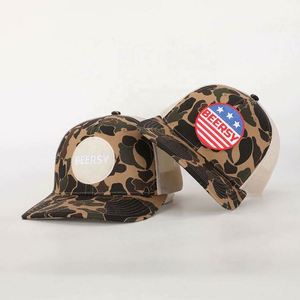Casquette Trucker en Maille Camouflage Canard Style Urbain et Professionnel, 6 Panneaux, Visière Pré-courbée 112, Logo Personnalisé BSCI OEM avec Patch Auto-agrippant - Product Image 2