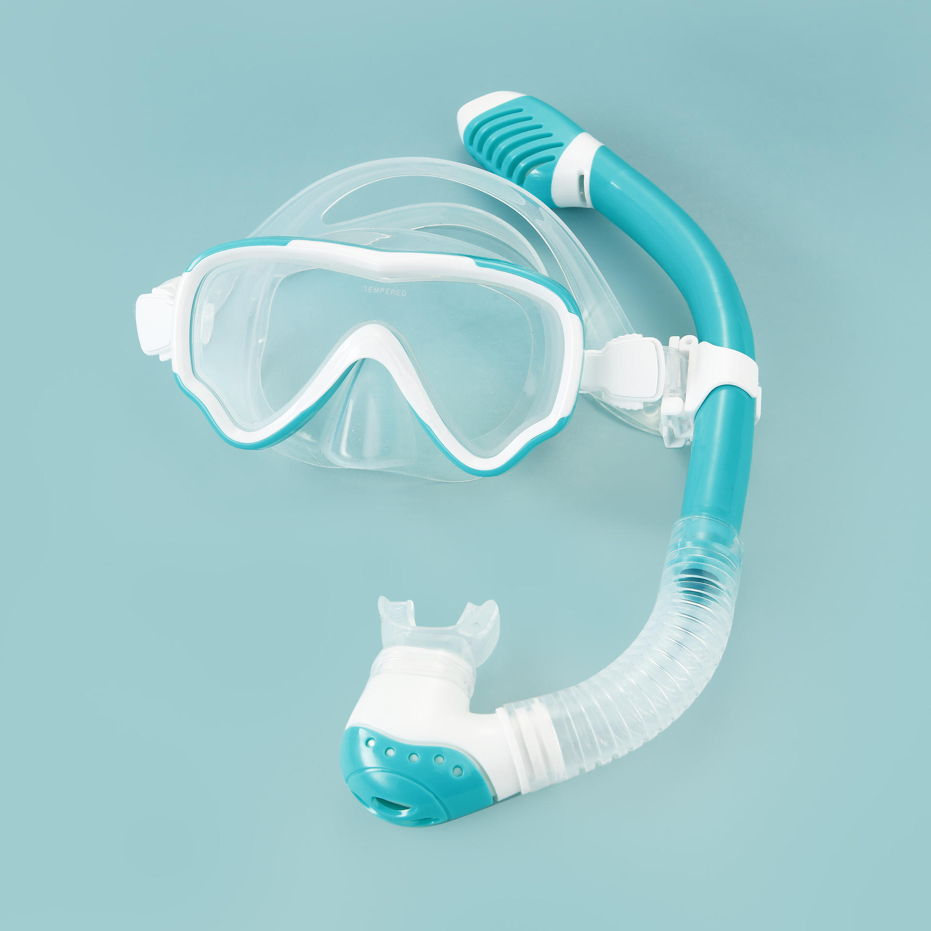 สีเขียวมรกต