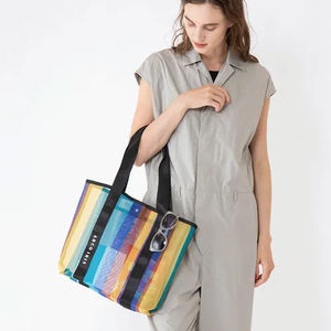 Sac fourre-tout pour femme en toile de style européen et américain, grande capacité, rayures arc-en-ciel - Product Image 2