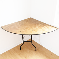Table d'angle en contreplaqué - 1/4 de cercle pour banquets, mariages, événements - Fabricant de tables pliantes
