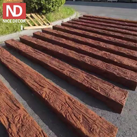 Poutre de toit en PU légère à grain de bois réaliste pour l'intérieur des cottages, poutres décoratives en polyuréthane imperméables pour fermes rustiques