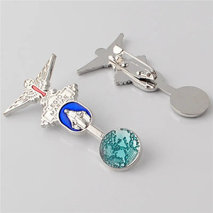 Broche de solapa de aleación esmaltada con diseño de cruz, creativo y exquisito, religioso católico de la Legión de María - Product Image 1
