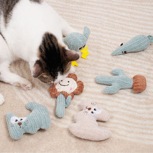 Oreiller de câlin interactif doux et durable pour chat avec peluche à l'herbe à la menthe-Jouet de compagnon en peluche - Product Image 3