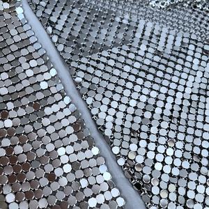 Panno decorativo della rete metallica del metallo del paillettes del rame bianco d'argento per la progettazione della tenda del metallo dell'hotel - Product Image 4