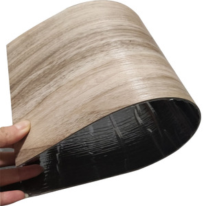 <span class=keywords><strong>Carrelage</strong></span> de sol en plastique vinyle <span class=keywords><strong>PVC</strong></span> auto-adhésif imperméable résistant au LVT pour une utilisation en intérieur dans une villa - Product Image 2