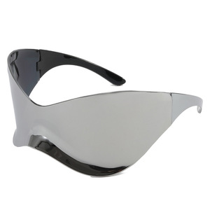 Gafas de Sol Futuristas Vanguardistas con Protección UV400, Lentes de PC Antideslumbrantes, Montura Negra, para Ciclismo, Conducción, Salidas, Actuaciones en Escenario - Product Image 4