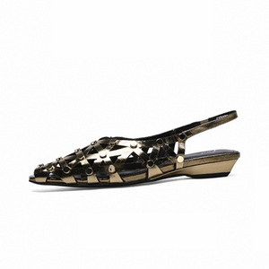 Sandalias de verano para mujer, nuevo estilo, zapatos de cuero con tachuelas, zapatos dorados para mujer, zapatos plateados para dama, tacón <span class=keywords><strong>bajo</strong></span> - Product Image 4