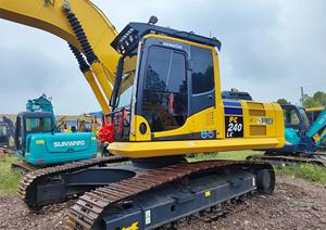 Excavatrice sur chenilles d'occasion PC220 (PC200/PC210/PC240) en stock - Garantie 1 an, puissance de creusement élevée - Product Image 2
