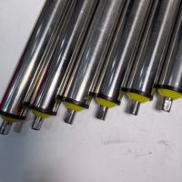 Nouveaux rouleaux de guidage en acier inoxydable galvanisé avec roues dentées en caoutchouc/acier pour lignes de production, personnalisables
