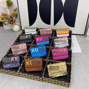 <span class=keywords><strong>Sac</strong></span> bandoulière tendance pour femme, polyvalent, de niche et de luxe léger, <span class=keywords><strong>sac</strong></span> à chaîne color-block, <span class=keywords><strong>petit</strong></span> <span class=keywords><strong>sac</strong></span> exquis Kurt Geiger - Product Image 2