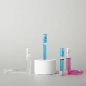 1.5ml 2ml cerca <span class=keywords><strong>di</strong></span> riempire la bottiglia d'<span class=keywords><strong>acqua</strong></span> profumata Mini bottiglia spray bianca bottiglia <span class=keywords><strong>di</strong></span> <span class=keywords><strong>profumo</strong></span> in vetro piccolo <span class=keywords><strong>profumo</strong></span> - Product Image 6