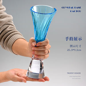 جوائز أنيقة للسيدات ، فستان سهرة أنيق للسيدات ، موديل للحفلات ، مادة كريستالية تُظهر النقاء والأناقة في عيد الحب - Product Image 6