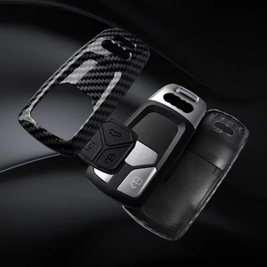 เคสกุญแจรถยนต์คาร์บอนไฟเบอร์ ABS สำหรับ Audi A4 B9 A5 A6 8S 8W Q5 Q7 4M S4 S5 S7 TT TTS TFSI RS  พร้อมปลอกป้องกันและอุปกรณ์เสริม - Product Image 5