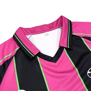 Maillot de football rétro unisexe personnalisé imprimé par sublimation, séchage rapide, respirant, confortable, polyester de haute qualité, logo et nom personnalisés - Product Image 2