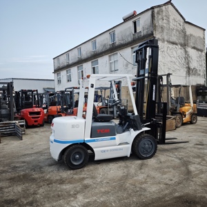 Good Price Used TCM 3t Diesel Forklift ISUZU/Nissan Engine Manual 3m/4m/4.5m/5m/6m for Retail Industries - Product Image 5