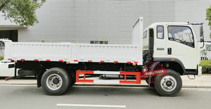 <span class=keywords><strong>Camion</strong></span> HOWO di alta qualità a trazione integrale <span class=keywords><strong>4x4</strong></span> fuoristrada con pianale ribassato da 8-10 tonnellate in vendita - Product Image 3