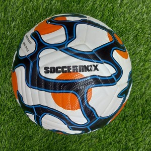 Balón de fútbol de cuero PU personalizado Wembley Sports cosido a máquina para entrenamiento y deportes al aire libre para uso promocional - Product Image 1