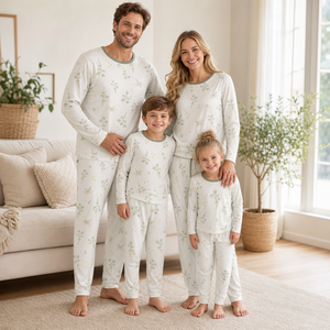 Ropa de Dormir Familiar OEM Personalizada de Bambú y Spandex, Conjunto de 3 Mamelucos para Bebés, Mamelucos Cálidos para Bebés - Product Image 2