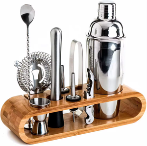 Ensemble d'outils de bar en acier inoxydable plaqué or professionnel 9 pièces Kit de barman support en bois cuisine Shakers à cocktails - Product Image 1
