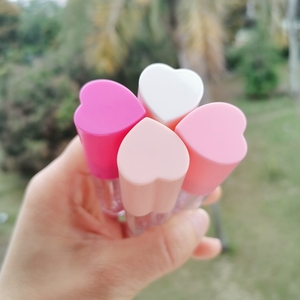 Tiktok hot selling Heart shape shiny rose gold Lip Gloss tube clear bottle plastic cosmetics package lip gloss containers tube