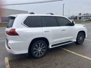 <span class=keywords><strong>Lexus</strong></span> <span class=keywords><strong>LX</strong></span> <span class=keywords><strong>570</strong></span> SUV USADO 2023 Económico - Product Image 4
