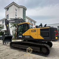 Excavatrice sur chenilles hydraulique Volvo EC220D d'occasion, machine de construction, excavatrice à bas prix