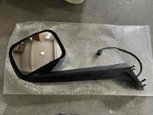 Cascadia 2018+ Hood Mirror Chrome Assembly A22-75354-002 with Heater <b>Truck</b> Body Parts - Product Image 2