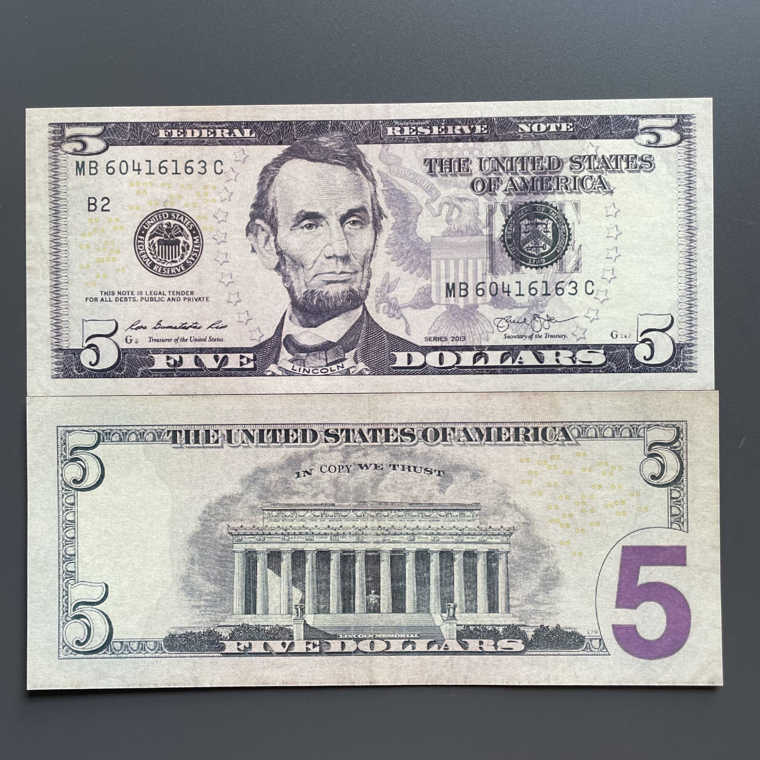 USD 5 dólares (1 paquete = 100 unidades)