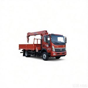 Grue à flèche droite Sinotruk, équipement hydraulique robuste pour la manutention de matériaux de construction avec siège surélevé - Product Image 1