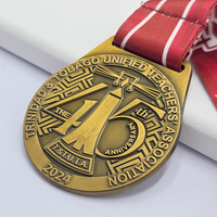 Médaille de compétition OEM durable en alliage de zinc, gravée, découpée, avec logo personnalisé, effet pailleté, émail, pour la danse