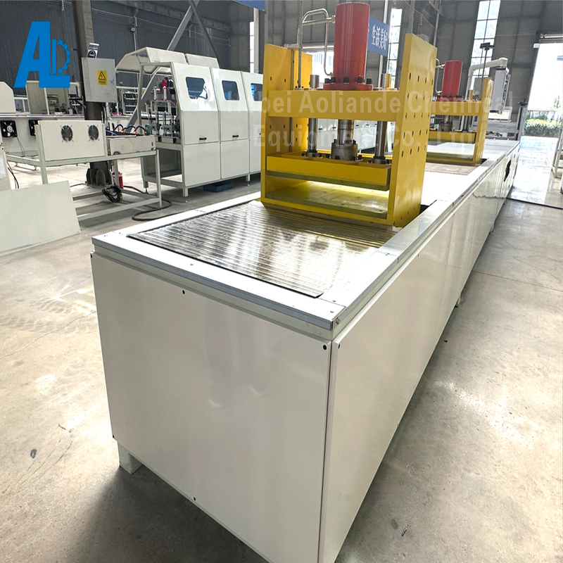 China Manufacturer FRP Grating Equipment Production