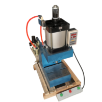 Presse pneumatique CNC de petite taille 2 TONNES, table à cadre en C, fonctionnement manuel, mini-machine de poinçonnage et de découpe