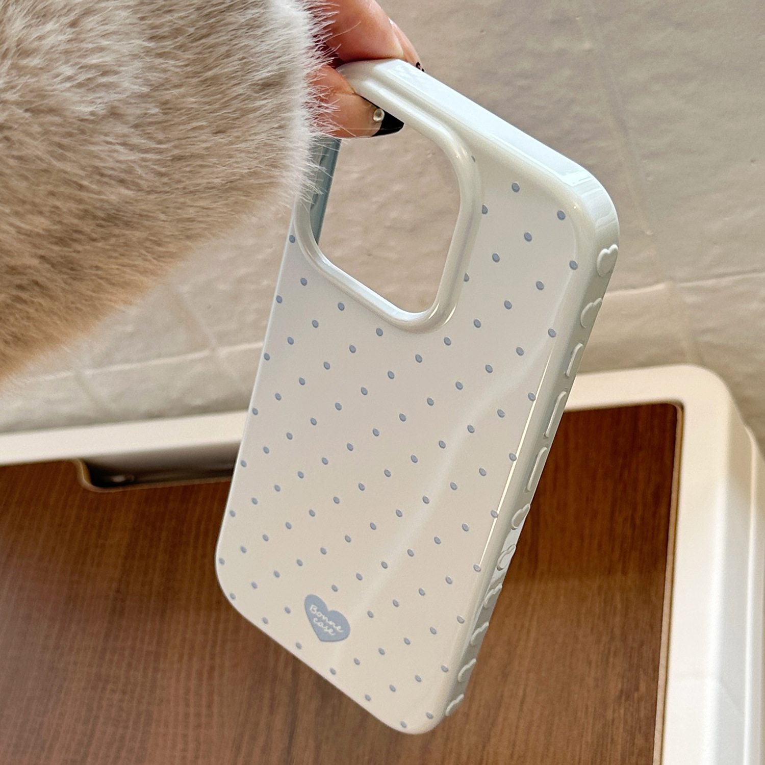 Sea Mist Blue, Blue Wave Heart