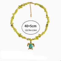 Collar de cadena de acero inoxidable al por mayor de fábrica para mujer, con cuentas de piedra natural de colores y colgante