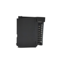 Módulo de Entrada Analógica de Voltaje de 8 Canales PLC Q68ADV Usado, Controlador Lógico Programable para Automatización Industrial