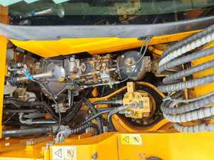 Choix Tendance : Excavatrice à Moteur Puissant, Conception Conviviale pour l'Opérateur, Idéale pour la Réparation des Routes en Montagne - Product Image 5