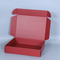 Boîte cadeau avec logo personnalisé, estampage à chaud doré, emballage de vêtements rose, boîte en papier kraft
