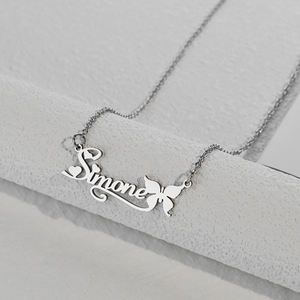 个性化不锈钢个人定制爱心名字项链女士时尚蝴蝶名字吊坠DIY周年礼物 - Product Image 1