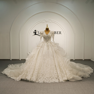 Vestido de Novia de Gala con Cuentas de Cristal Gt26072, Mangas Largas Transparentes, Apliques de Encaje y Cola Catedral Jancember - Product Image 1