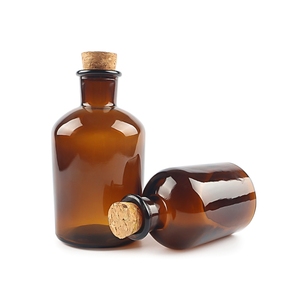 Boticario de boca pequeña 125ml 250 botella de almacenamiento de <span class=keywords><strong>Farmacia</strong></span> de laboratorio de vidrio ámbar con corcho - Product Image 2